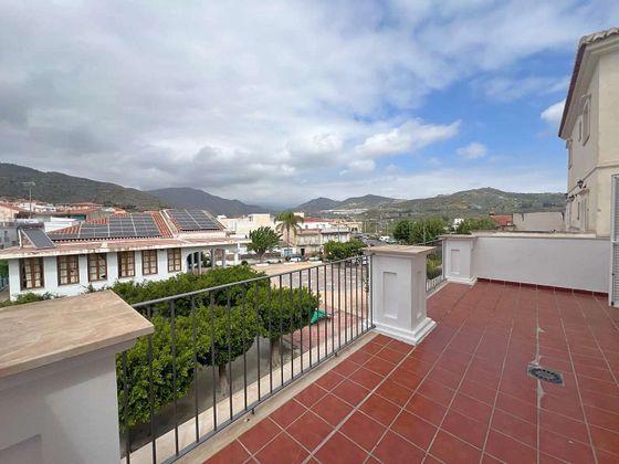 Foto 1 de Dúplex en venda a Salobreña de 3 habitacions amb terrassa i garatge