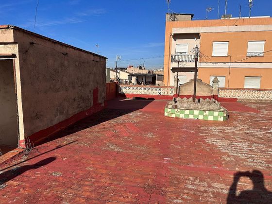 Foto 1 de Piso en venta en Alberic de 5 habitaciones con terraza