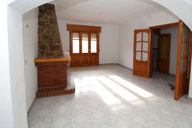 Foto 2 de Pis en venda a calle Andalucía de 4 habitacions amb terrassa i balcó