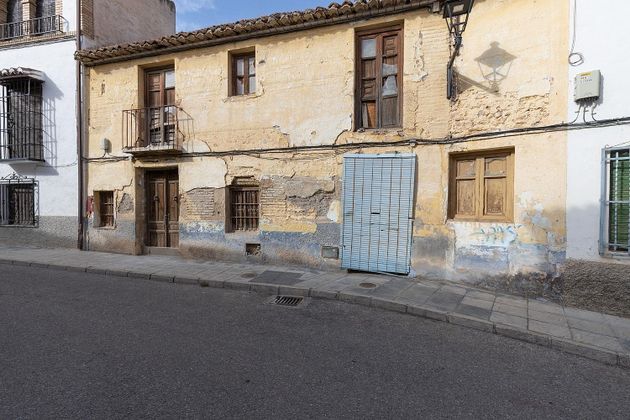 Foto 2 de Xalet en venda a calle Pedro de Mena de 3 habitacions amb jardí i balcó