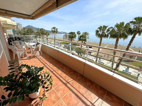 Foto 1 de Piso en alquiler en La Malagueta - La Caleta de 2 habitaciones con terraza y muebles