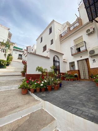 Foto 1 de Casa en venta en Almogía de 5 habitaciones con terraza y balcón