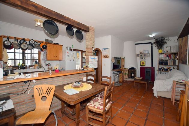 Foto 2 de Venta de casa adosada en San Pedro de Alcántara pueblo de 3 habitaciones con terraza y aire acondicionado