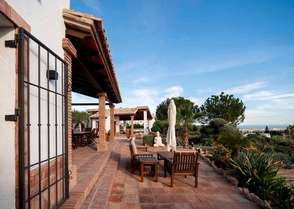Foto 2 de Xalet en venda a Mijas pueblo de 5 habitacions amb terrassa i piscina