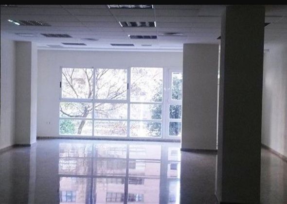 Foto 2 de Oficina en alquiler en Benimaclet de 217 m²