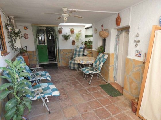 Foto 1 de Casa rural en venda a Viñuela de 2 habitacions amb terrassa