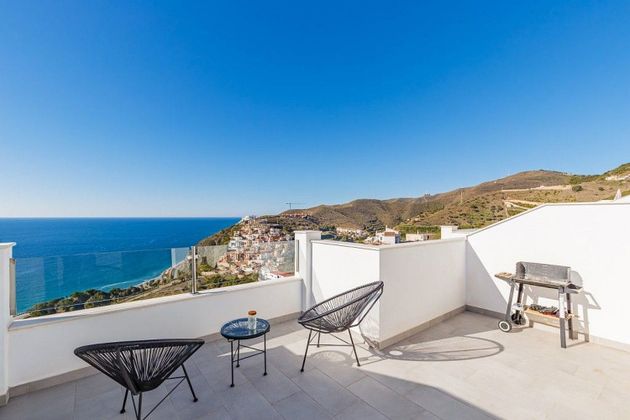 Foto 1 de Dúplex en venda a Chaparil - Torrecilla de 3 habitacions amb terrassa i piscina