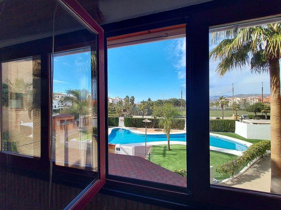 Foto 1 de Pis en venda a Playa de Granada de 3 habitacions amb piscina i garatge
