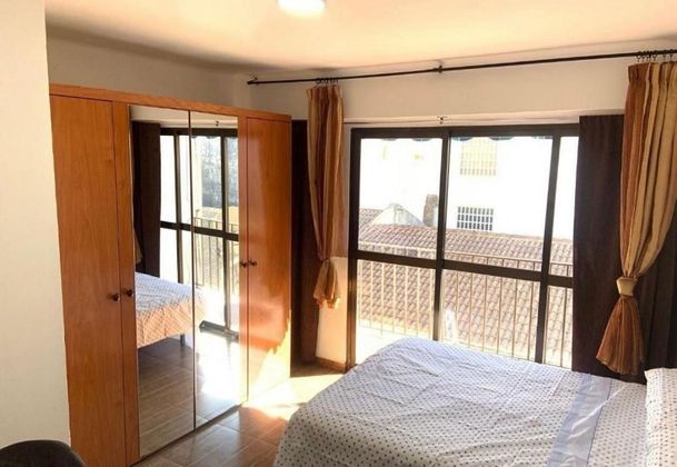 Foto 1 de Pis en lloguer a Angustias - Chana - Encina de 3 habitacions amb balcó i aire acondicionat