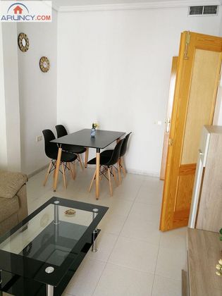 Foto 2 de Xalet en venda a Nervión de 3 habitacions amb terrassa i balcó