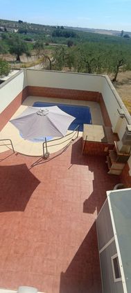 Foto 2 de Casa en lloguer a urbanización Las Viñas de 4 habitacions amb piscina i garatge
