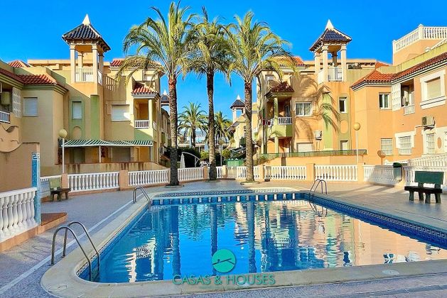 Foto 1 de Dúplex en venta en Playa de las Gaviotas-El Pedrucho de 3 habitaciones con terraza y piscina