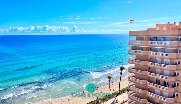 Foto 1 de Àtic en venda a calle Castillo de Mar de 3 habitacions amb terrassa i piscina