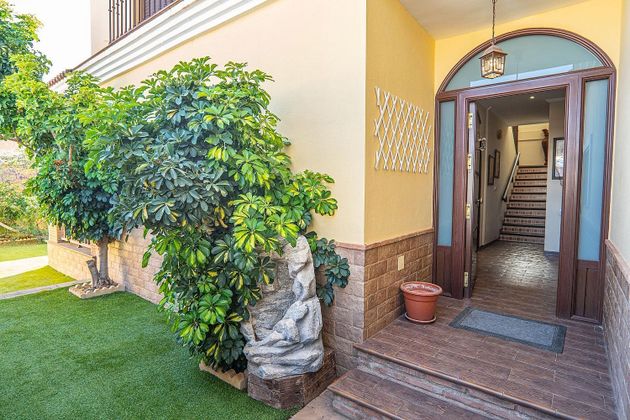 Foto 2 de Chalet en venta en Villanueva de Algaidas de 5 habitaciones con terraza y piscina