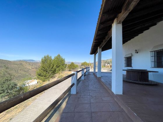 Foto 1 de Casa rural en venda a Almogía de 3 habitacions amb terrassa i jardí