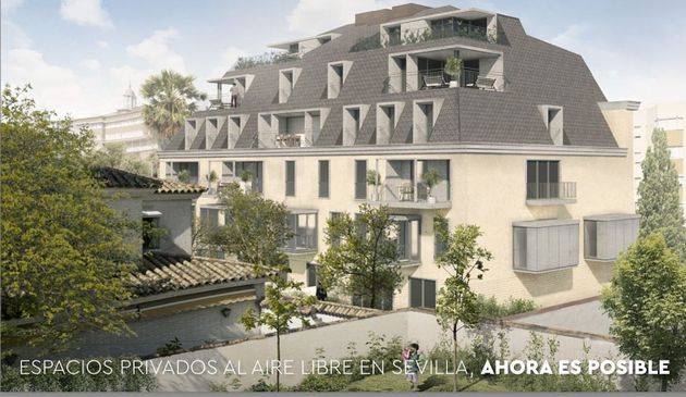 Foto 2 de Àtic en venda a avenida Manuel Siurot de 3 habitacions amb terrassa i balcó