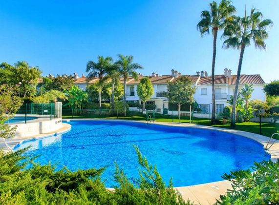 Foto 2 de Casa en venda a Añoreta Golf - Paraíso del Sol de 3 habitacions amb terrassa i piscina