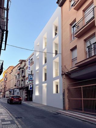 Foto 2 de Dúplex en venta en calle Refino de 1 habitación con terraza y ascensor