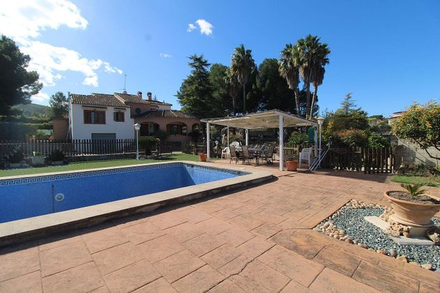 Foto 1 de Xalet en venda a Ontinyent de 4 habitacions amb terrassa i piscina