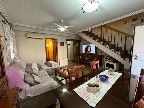 Foto 2 de Dúplex en venda a Los Narejos de 4 habitacions amb terrassa i aire acondicionat