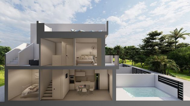 Foto 2 de Casa adossada en venda a Torre-Pacheco ciudad de 3 habitacions amb terrassa i piscina