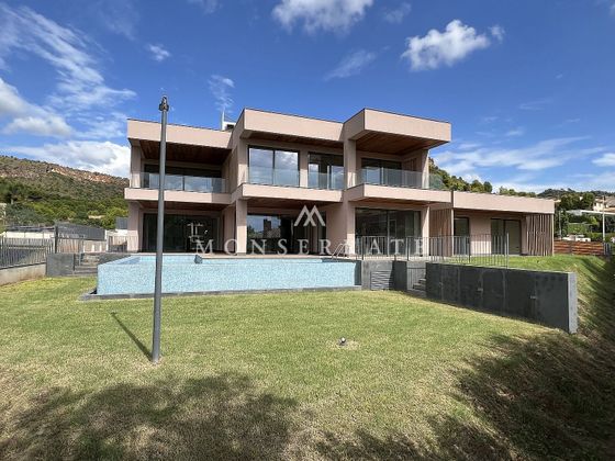 Foto 1 de Chalet en venta en Centro - El Castillo de 8 habitaciones con terraza y piscina