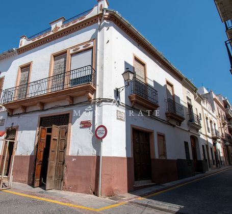 Foto 1 de Xalet en venda a Puig ciudad de 4 habitacions amb terrassa i piscina