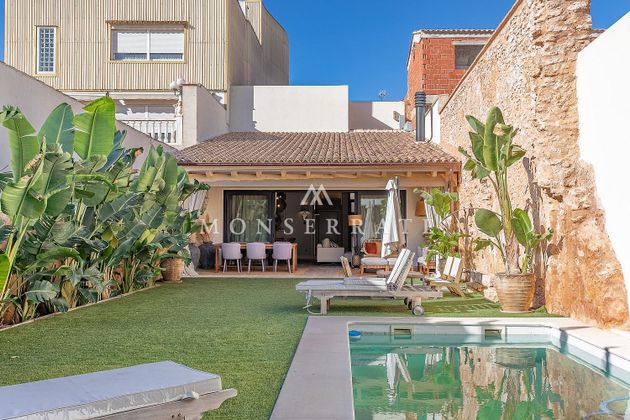 Foto 2 de Casa adossada en venda a Benifaió de 4 habitacions amb terrassa i piscina