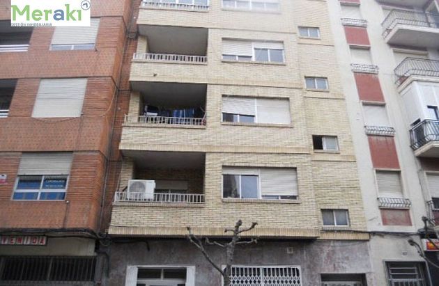 Foto 1 de Venta de piso en Cehegín de 3 habitaciones con terraza