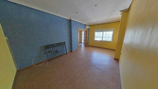 Foto 2 de Chalet en venta en Molina de Segura ciudad de 3 habitaciones con aire acondicionado