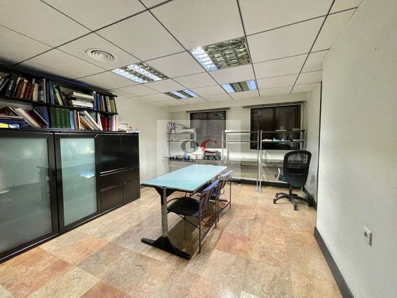 Foto 1 de Pis en venda a Centro - Murcia de 8 habitacions amb garatge i ascensor