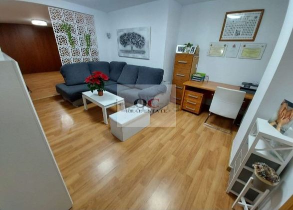Foto 2 de Pis en venda a El Ranero de 3 habitacions amb terrassa i garatge