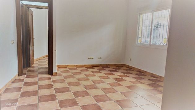 Foto 1 de Piso en venta en Alhaurín el Grande de 2 habitaciones con terraza y ascensor