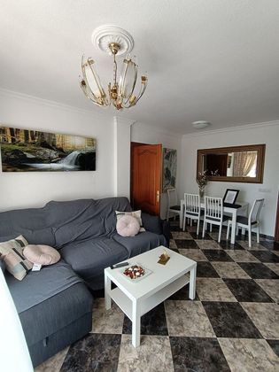 Foto 1 de Pis en lloguer a La Cala del Moral de 3 habitacions amb terrassa i mobles