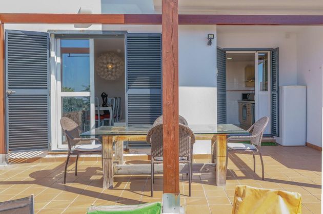 Foto 1 de Casa adossada en venda a Conil de 3 habitacions amb terrassa i piscina