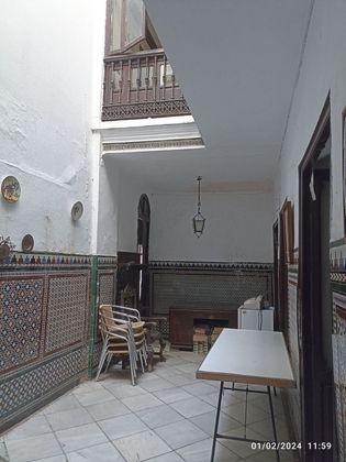 Foto 2 de Venta de casa adosada en Arenal de 6 habitaciones con terraza y balcón