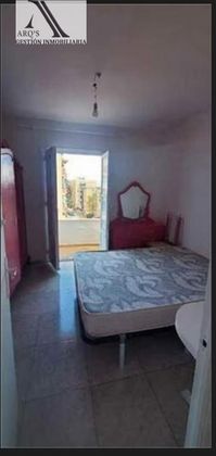 Foto 2 de Pis en venda a Virgen del Carmen de 3 habitacions amb terrassa i balcó