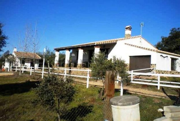 Foto 1 de Casa rural en venda a Zalamea la Real de 3 habitacions amb terrassa i piscina
