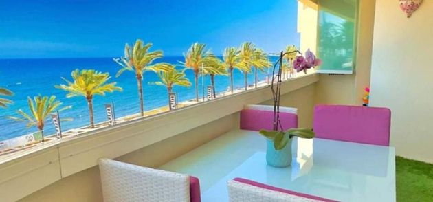 Foto 2 de Piso en venta en calle Playa de la Fontanilla de 2 habitaciones con terraza y jardín