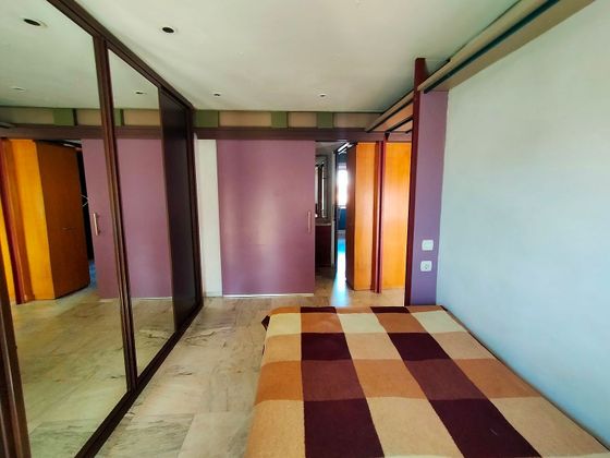 Foto 2 de Venta de piso en calle Marqués de Pickman de 2 habitaciones con aire acondicionado y calefacción