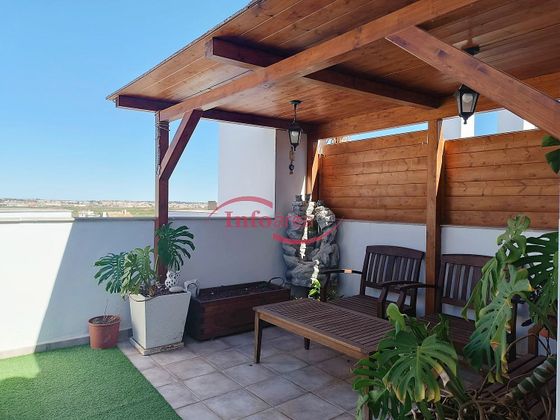 Foto 1 de Àtic en venda a Benaguasil de 4 habitacions amb terrassa i garatge
