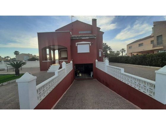 Foto 2 de Casa en venda a vía Gran de la Manga de 4 habitacions amb terrassa i piscina