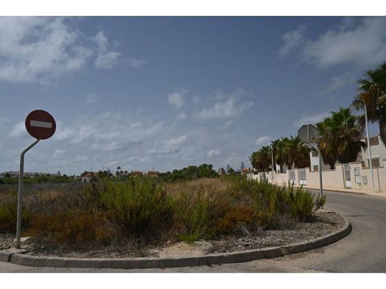 Foto 2 de Terreno en venta en urbanización Veneziola Golf de 1050 m²