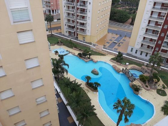 Foto 2 de Pis en venda a urbanización Gondolas de 2 habitacions amb terrassa i piscina