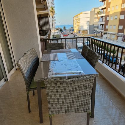 Foto 1 de Pis en venda a calle Llaurí de 3 habitacions amb terrassa i balcó