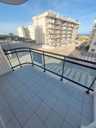 Foto 1 de Venta de piso en calle Roger de Lauria de 2 habitaciones con terraza y piscina