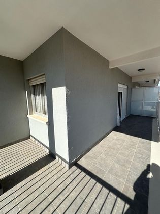 Foto 2 de Pis en venda a calle Neptuno de 2 habitacions amb terrassa i balcó