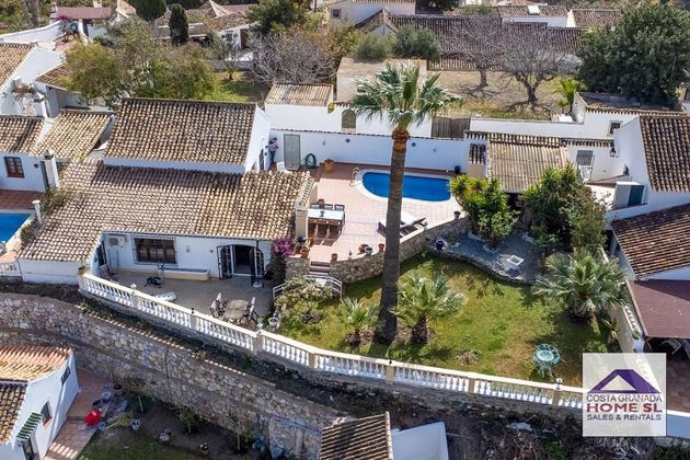 Foto 1 de Venta de casa adosada en La Herradura de 2 habitaciones con terraza y piscina