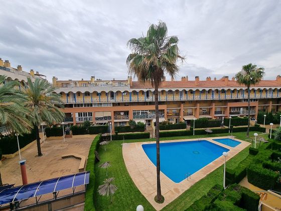 Foto 2 de Casa adossada en venda a Almàssera de 4 habitacions amb terrassa i piscina