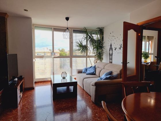 Foto 1 de Dúplex en venda a El Cabanyal- El Canyamelar de 4 habitacions amb terrassa i garatge